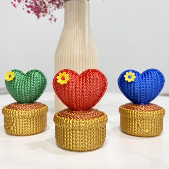 Create love souvenirs with Amoybaby.